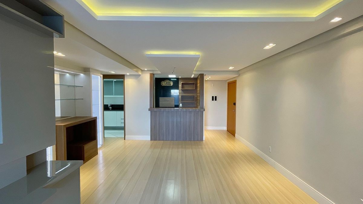 Apartamento com 3 quartos, Centro - Gravataí