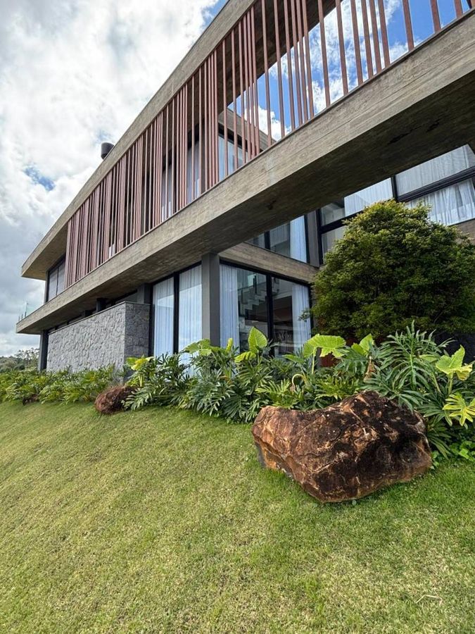 Casa de esquina com 4 suítes à venda, 380 m² - Prado - Gravataí/RS