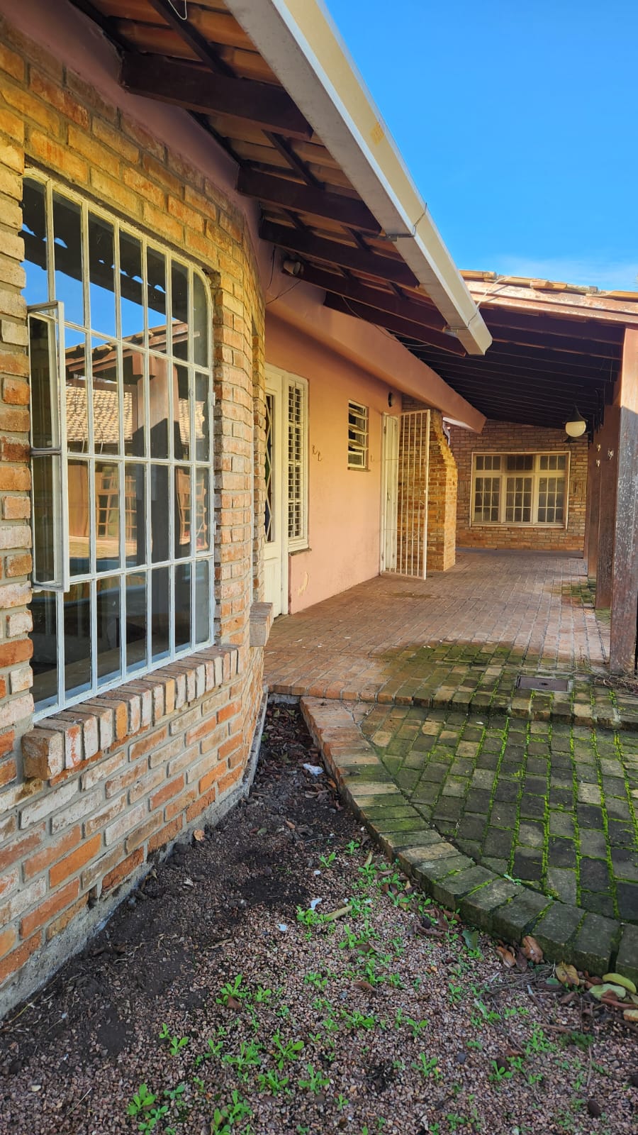 Casa com espaço para receber eventos - 3 dormitórios — Dom Feliciano — foto 7