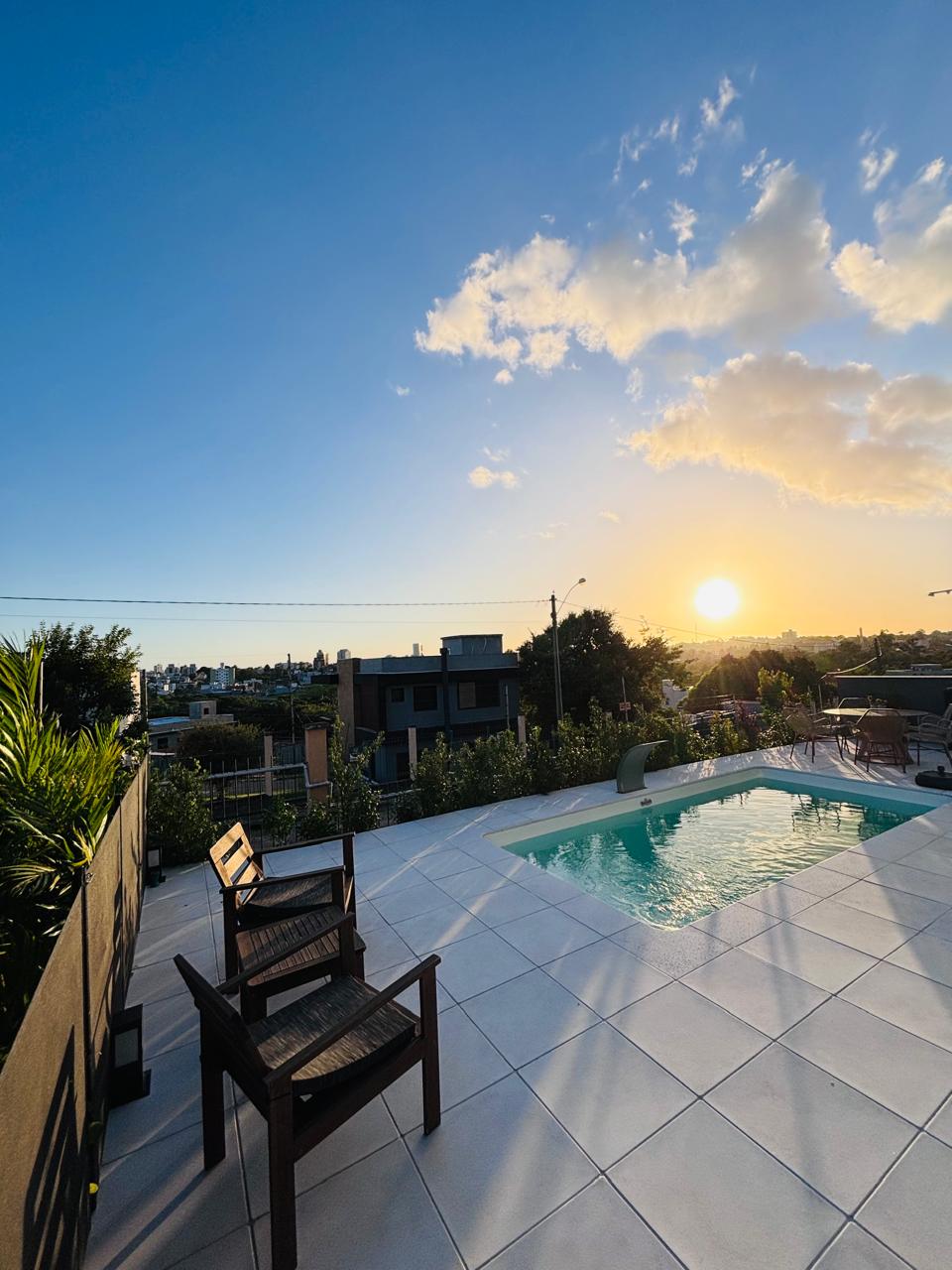 Casa com lindo pôr do sol e 3 dorm. com suíte — foto 3