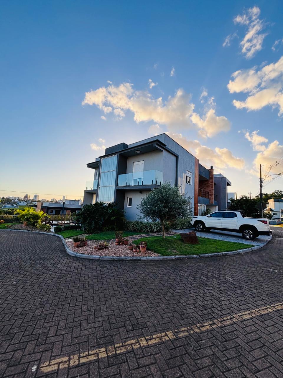 Casa com lindo pôr do sol e 3 dorm. com suíte — foto 2