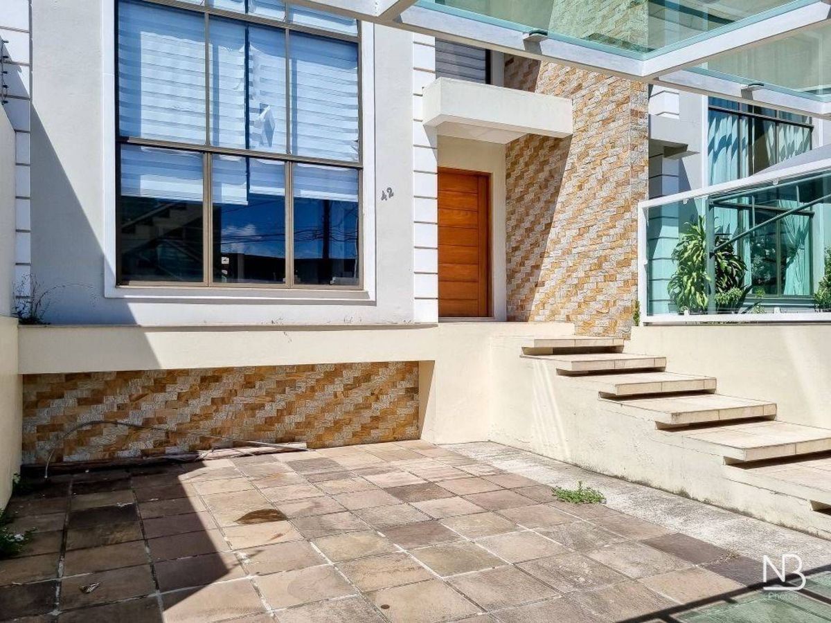 Casa com 3 dormitórios, 335 m² — foto 11