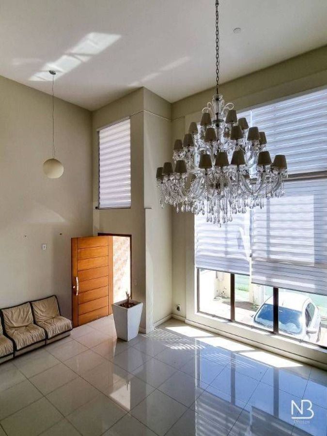 Casa com 3 dormitórios, 335 m² — foto 20