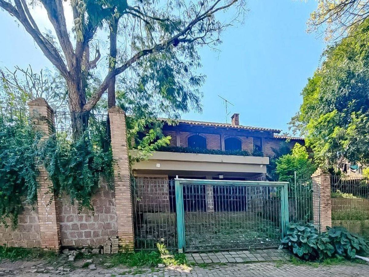 Casa com 4 dormitórios à venda, 200 m² — foto 2