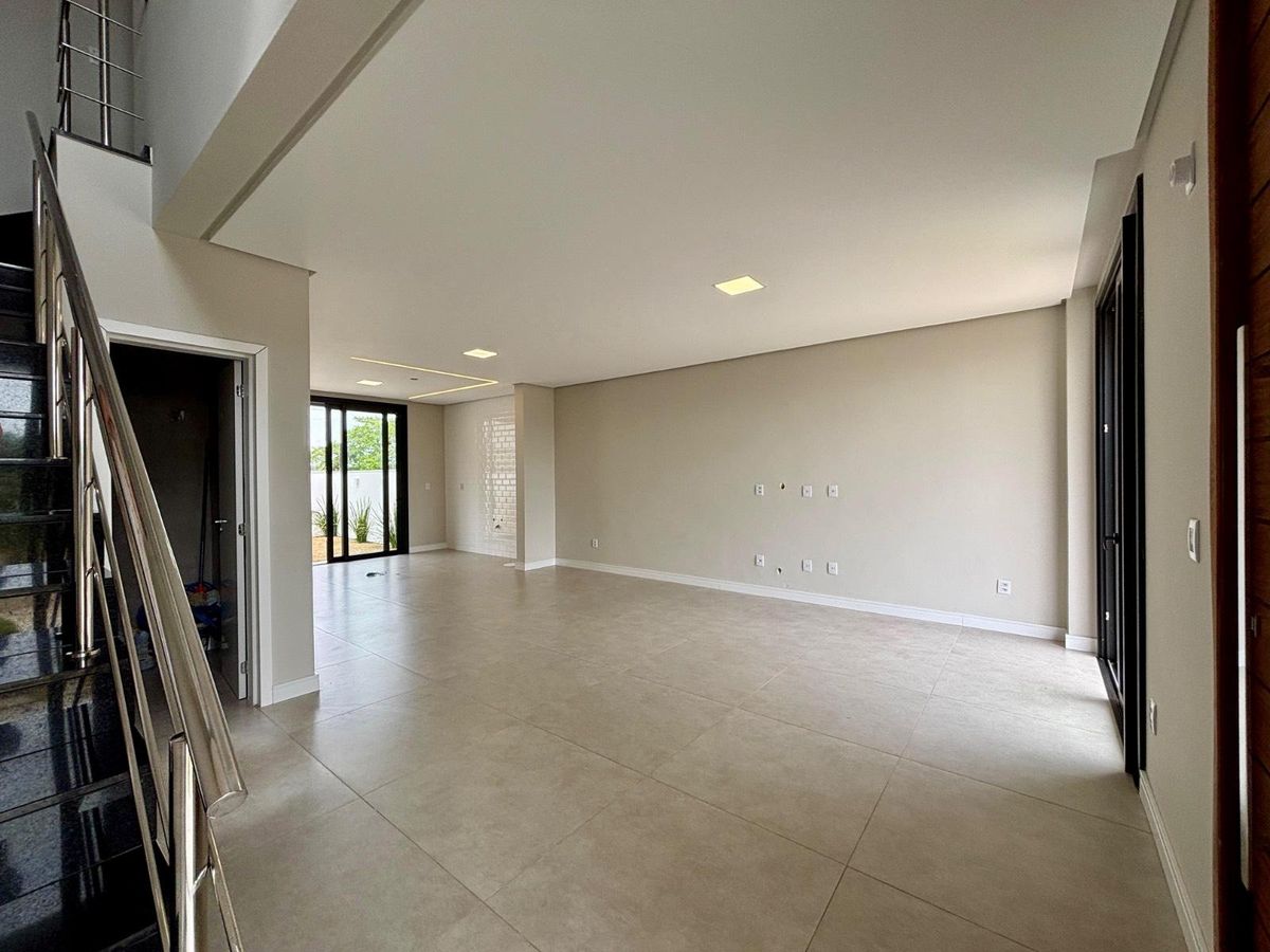 Casa com 3 dormitórios à venda, 128 m² - Centro - Gravataí/RS — foto 2