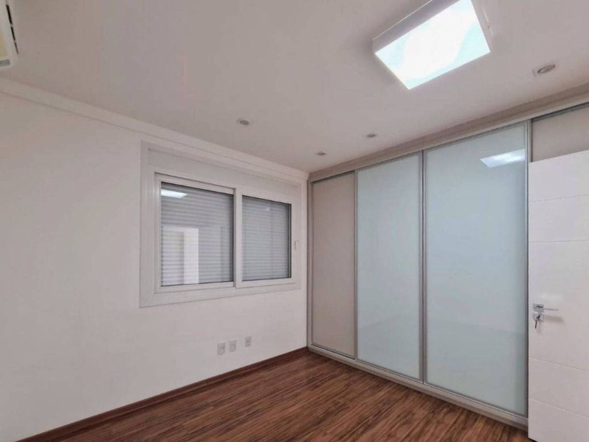 Casa 3 suítes · 255 m² — foto 25