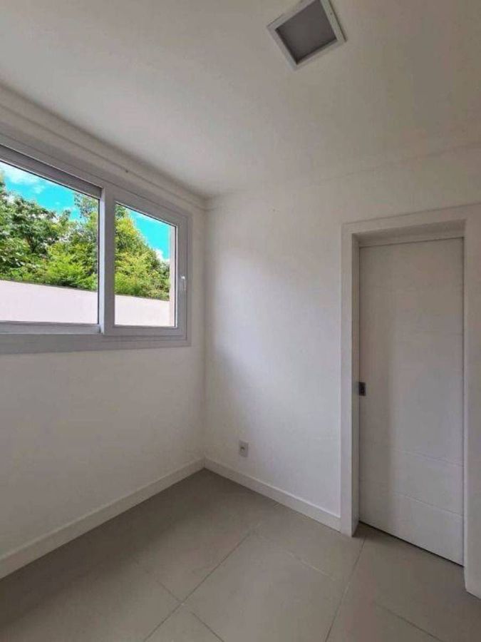 Casa 3 suítes · 255 m² — foto 28