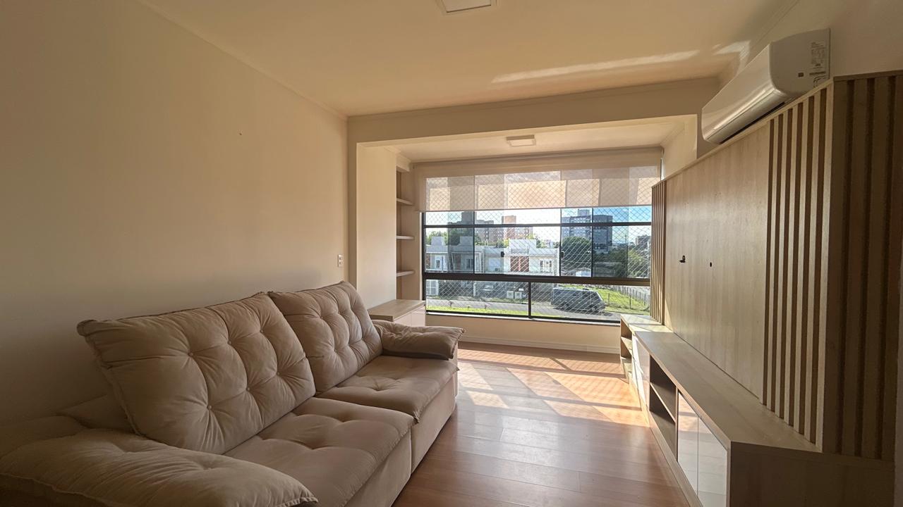 Apartamento 3 dormitórios · 104 m²