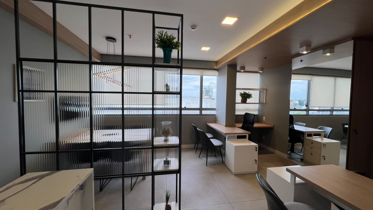 Sala mobiliada · 28 m²
