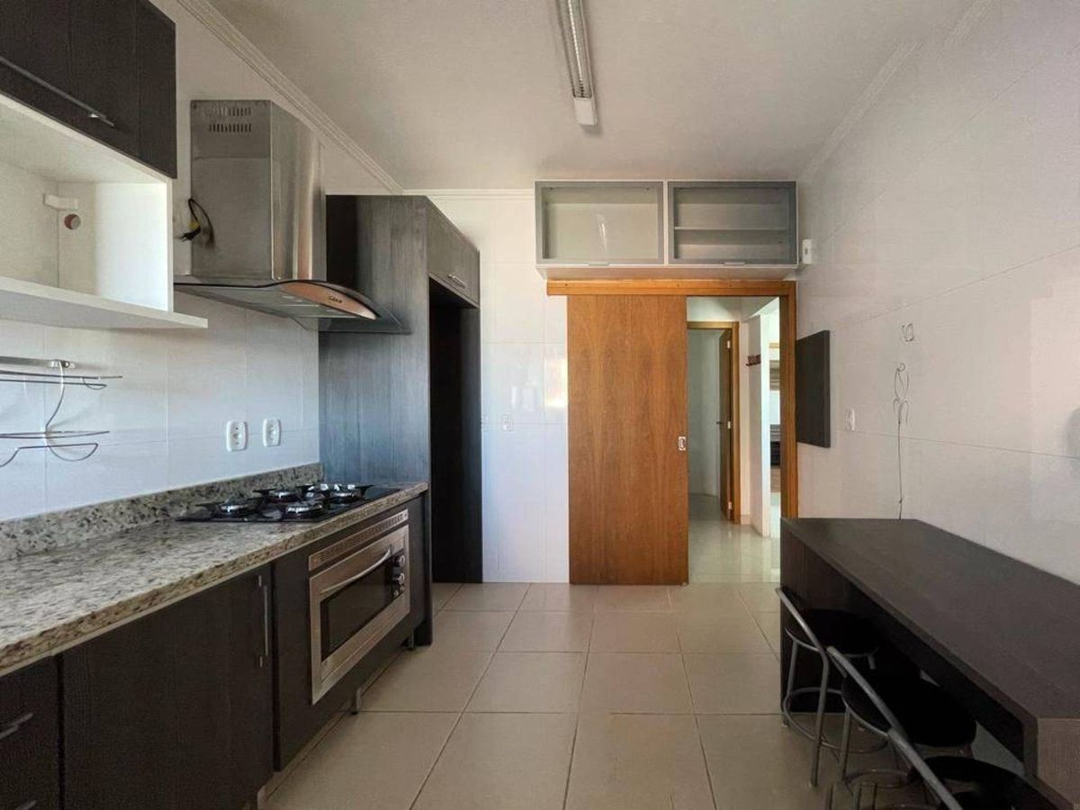 Apartamento com 3 dormitórios para alugar, 106 m² - Centro - Gravataí/R — foto 2