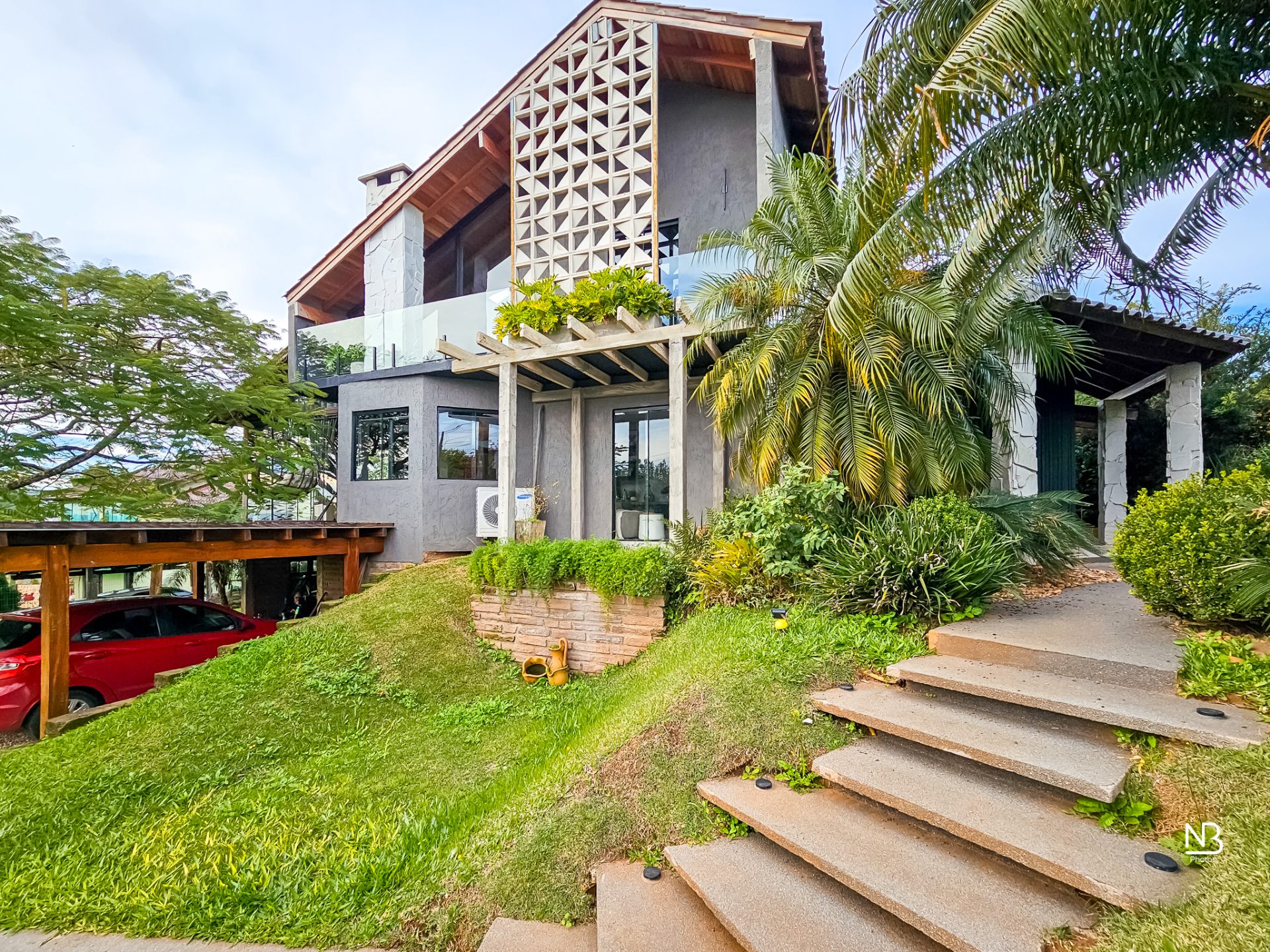 Casa 3 dormitórios · 230 m² — foto 2