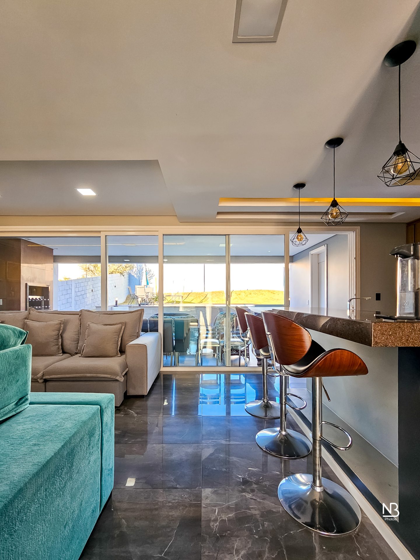 Casa 3 dormitórios · 300 m² — foto 17