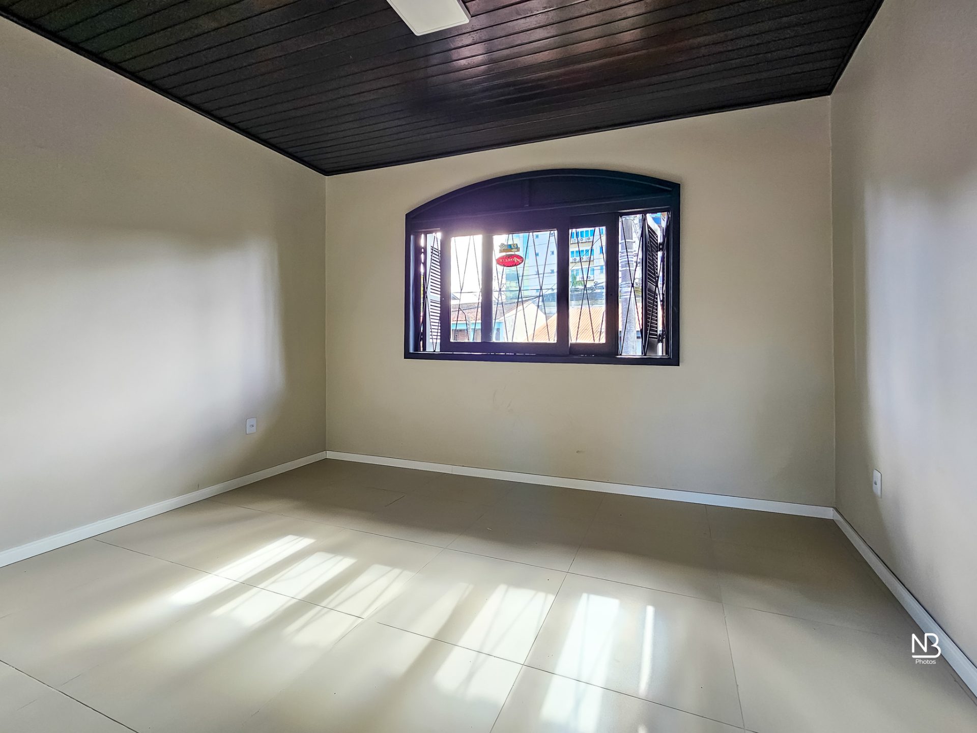 Casa 3 dormitórios · 218 m² · 6 vagas — foto 17
