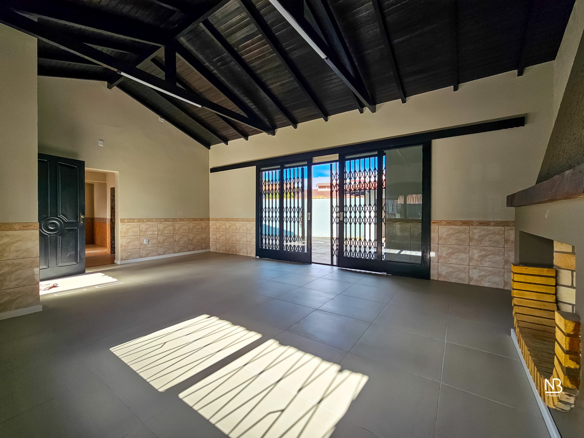 Casa 3 dormitórios · 218 m² · 6 vagas — foto 6