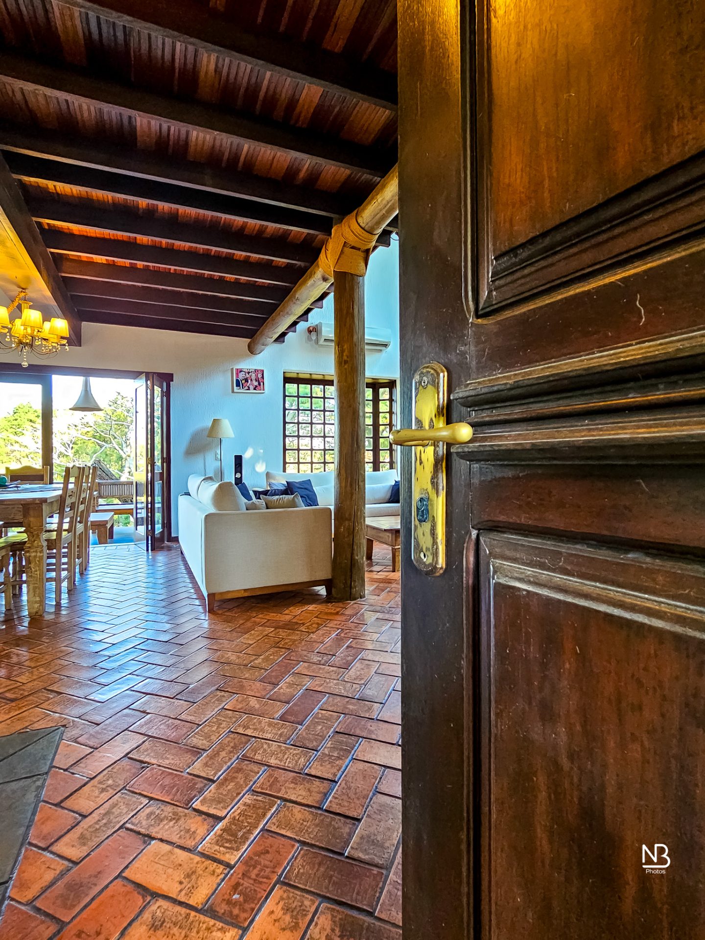 Casa 5 dormitórios · 240 m² — foto 4