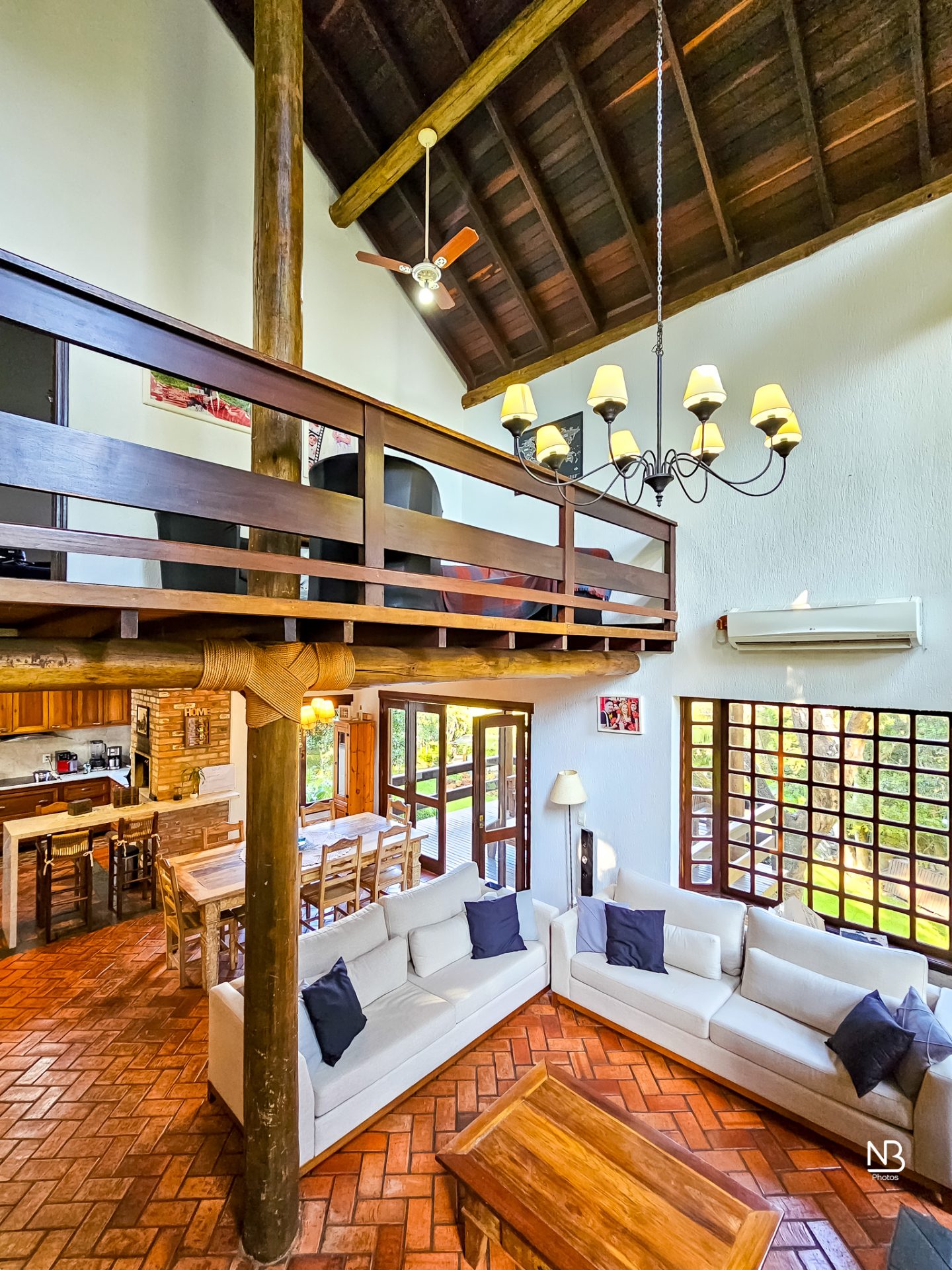 Casa 5 dormitórios · 240 m² — foto 22