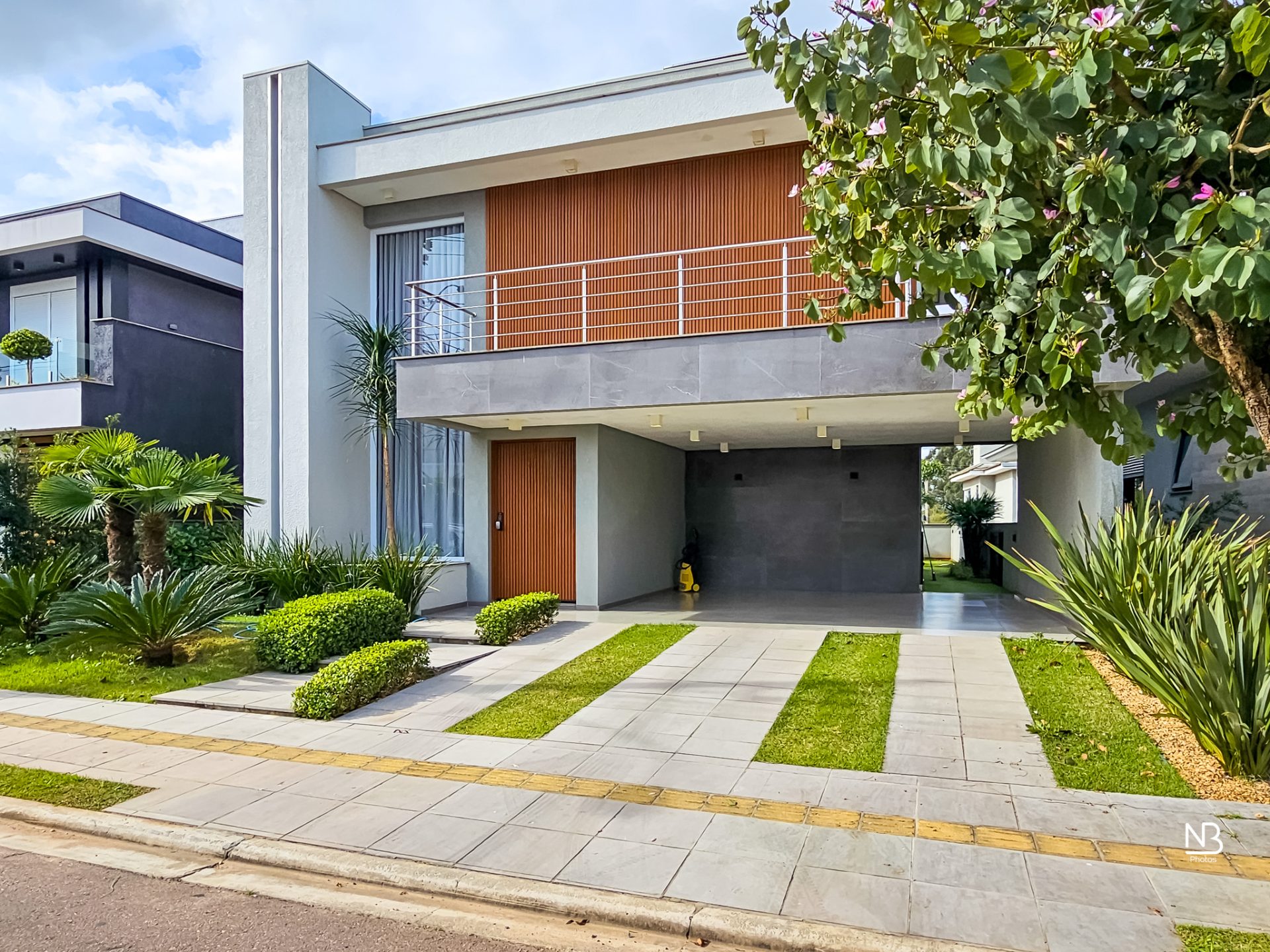 Casa 3 suítes · 222 m² — foto 2