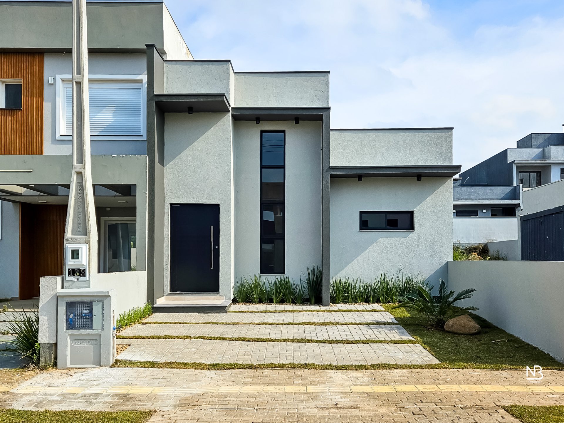 Casa com lareira · térrea · 3 dormitórios · 93 m²