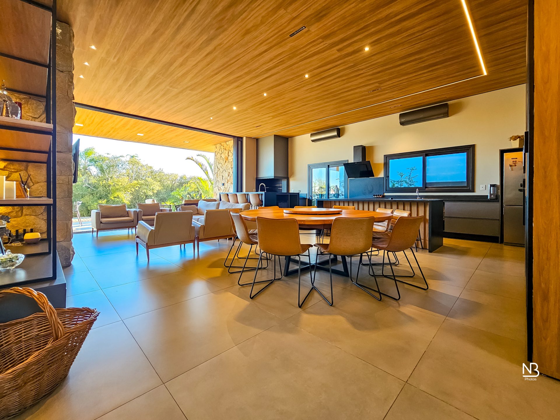 Casa térrea · mobiliada · 3 suítes · 306 m² — foto 15