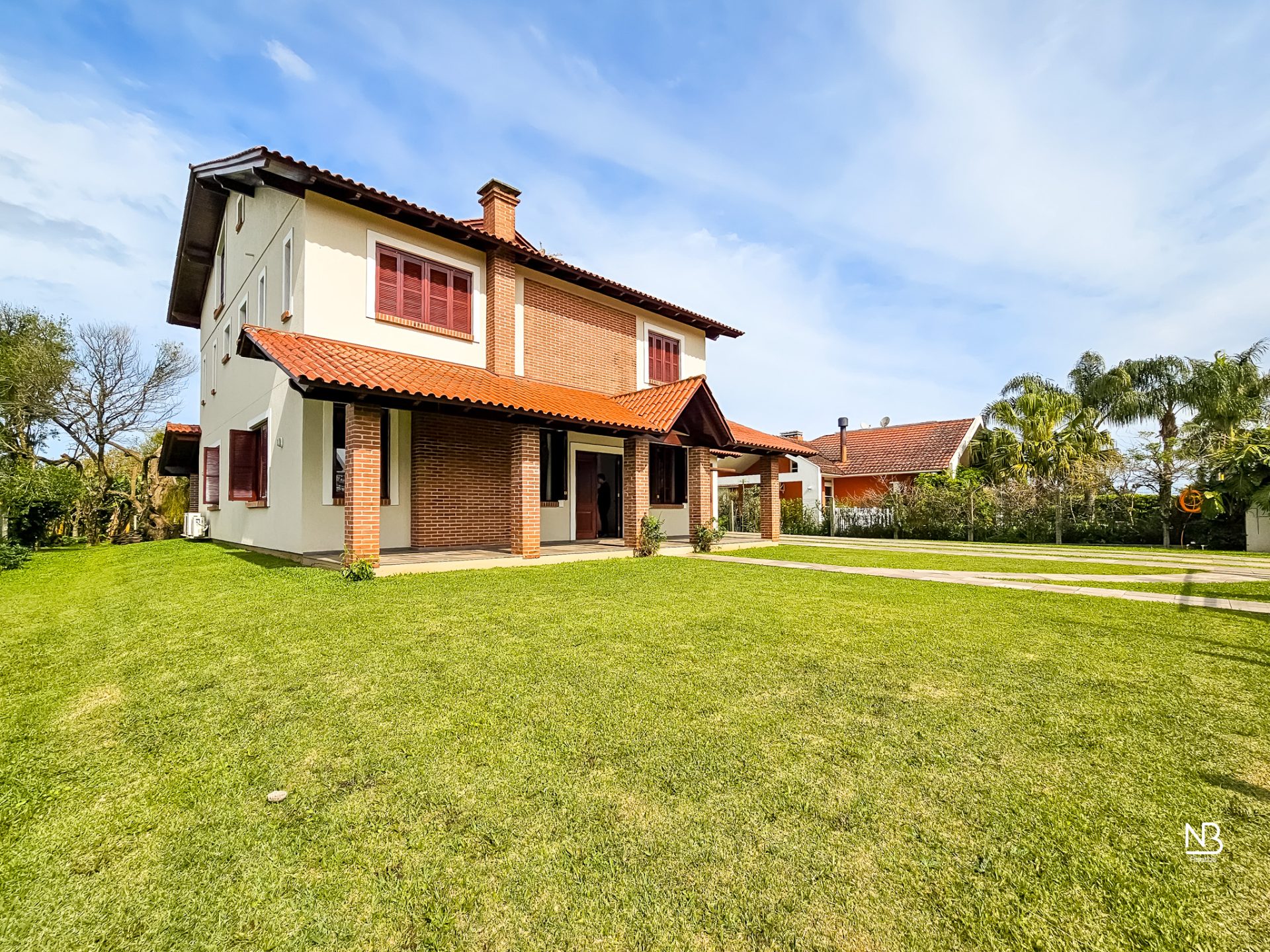 Casa 3 suítes · 465 m² — foto 3