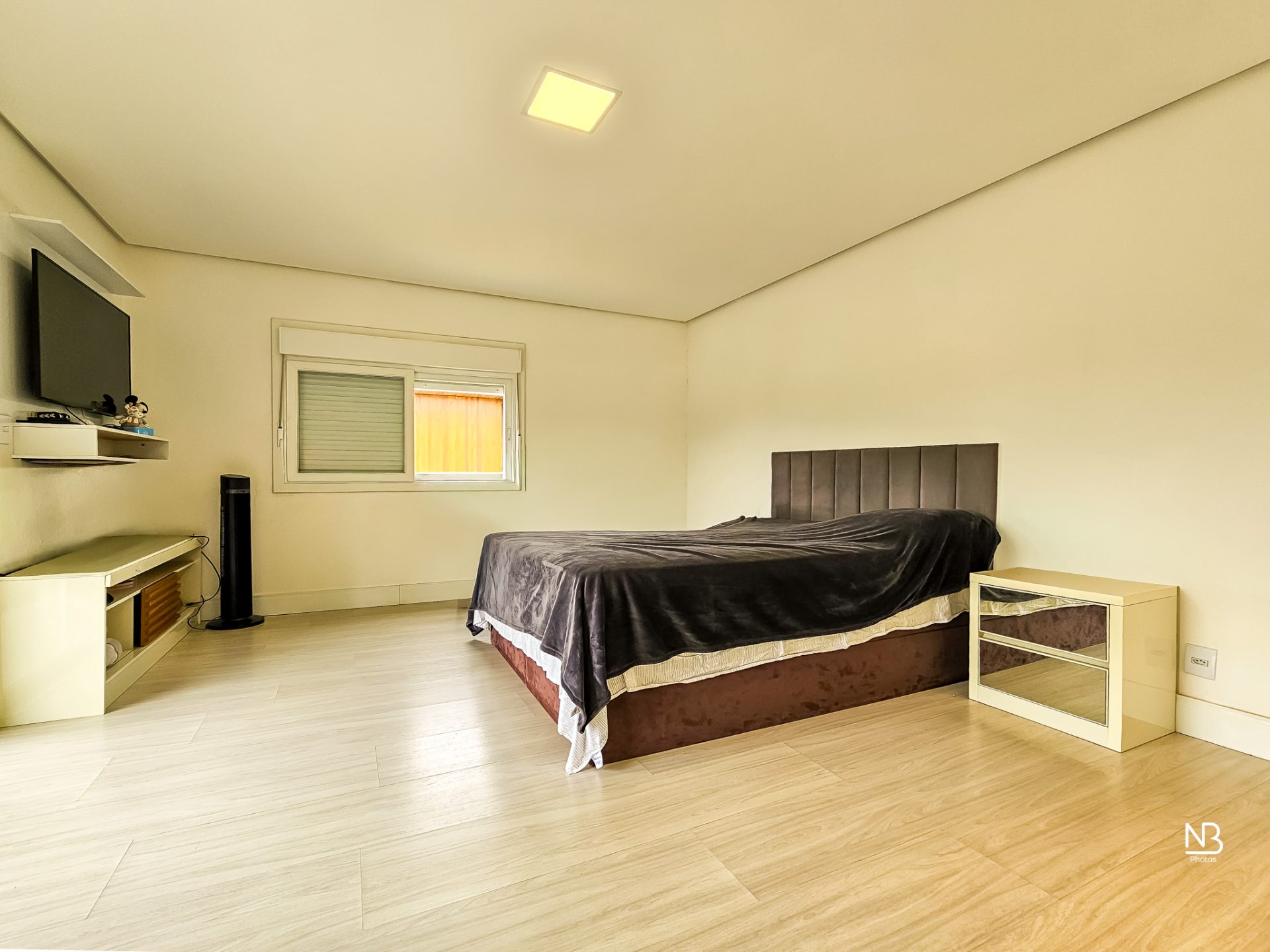 Casa MOBILIADA · 3 suítes · 323 m² · c/Piscina — foto 13