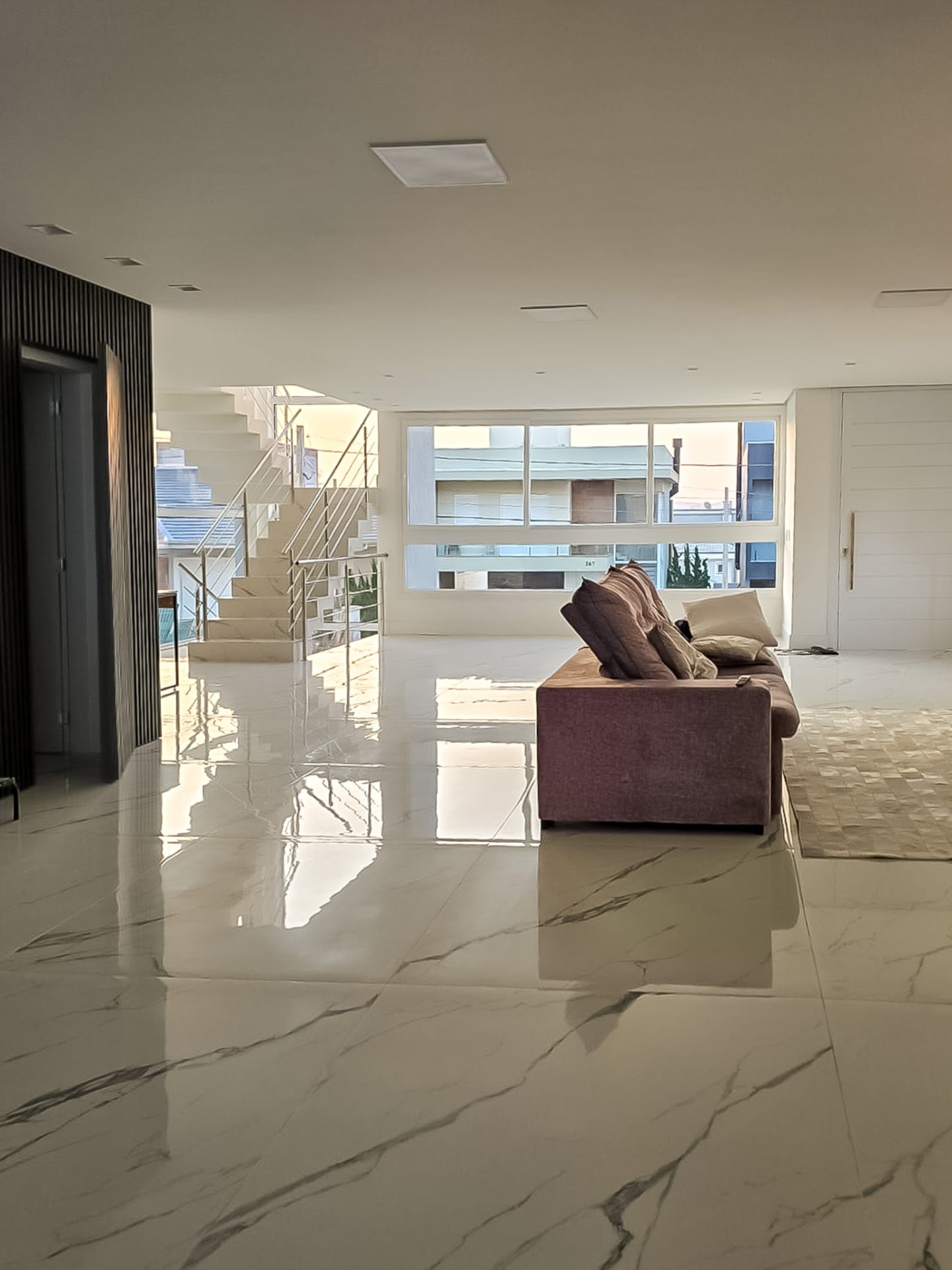 Casa MOBILIADA · 3 suítes · 323 m² · c/Piscina — foto 10