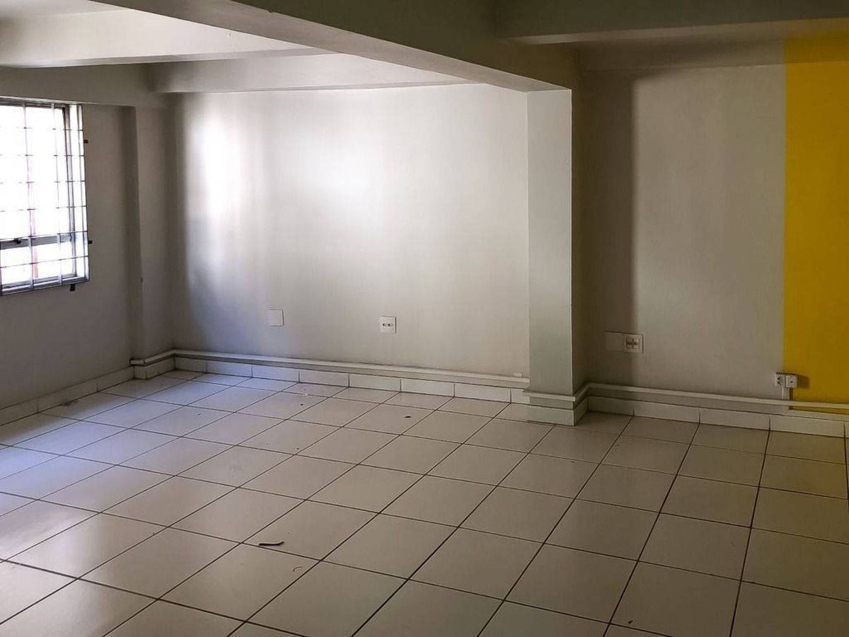 Loja 350 m² — foto 6