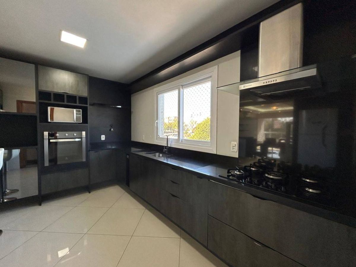 Apartamento mobiliado · 2 suítes · 114 m² — foto 8
