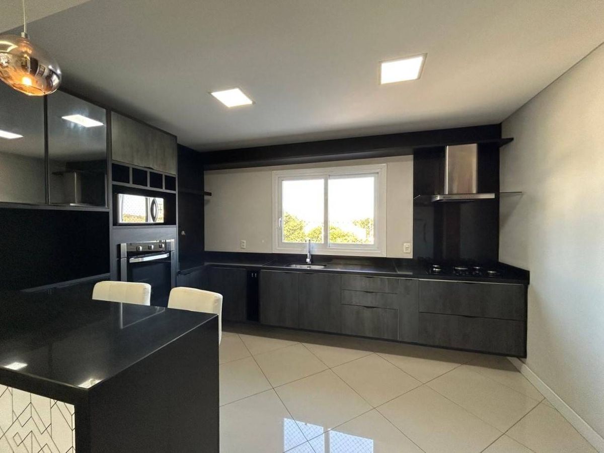Apartamento mobiliado · 2 suítes · 114 m² — foto 9