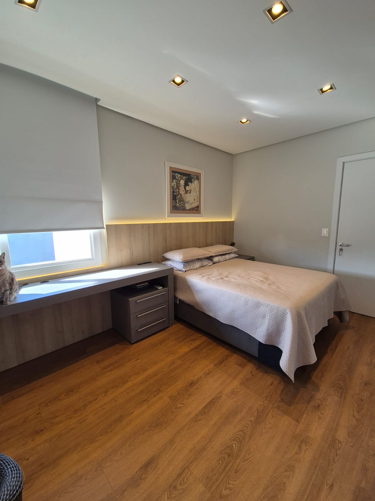 Casa com piscina · com lareira · 3 suítes · 216 m² — foto 10
