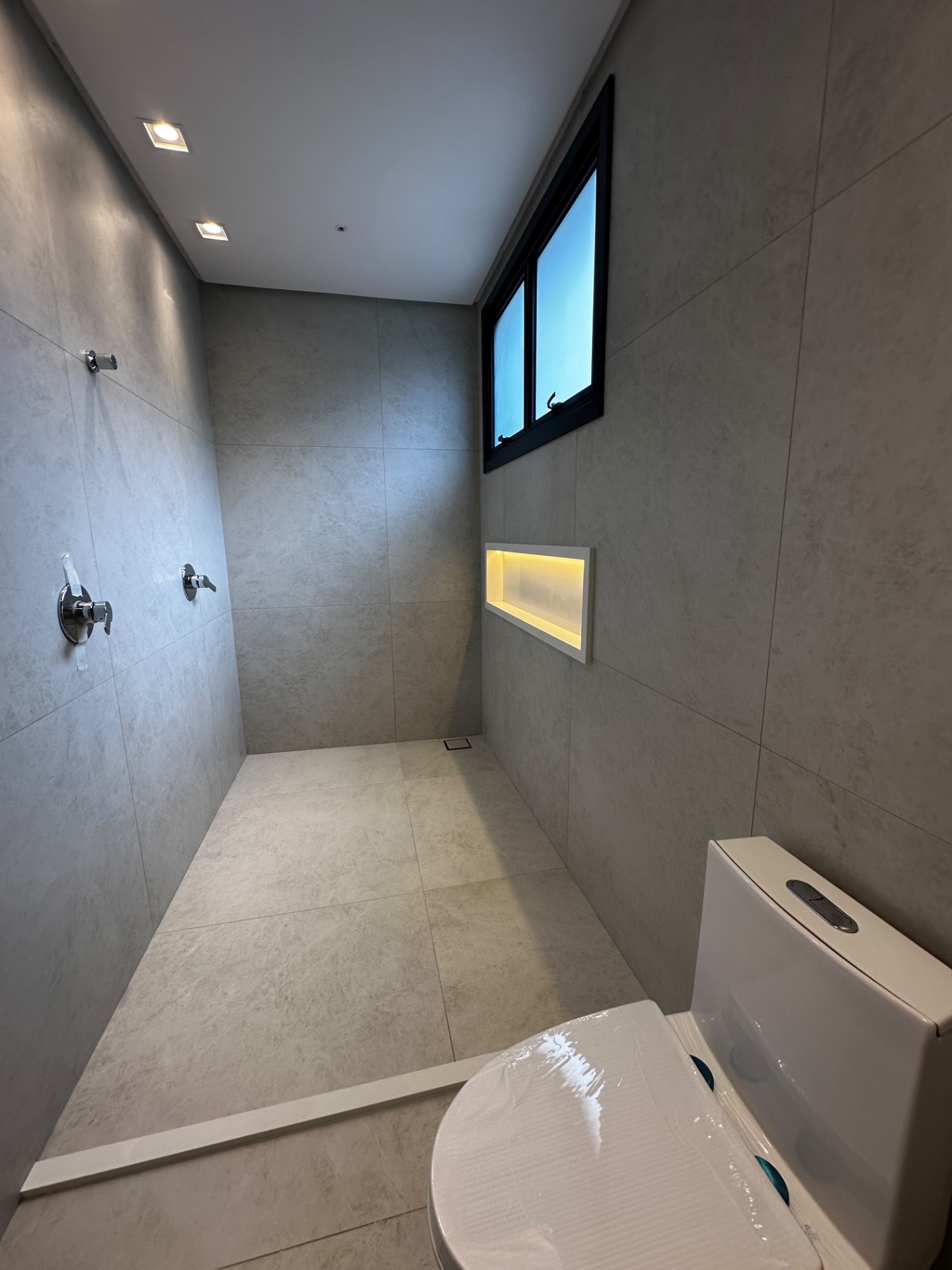 Casa 3 suítes · 250 m² · 4 vagas — foto 16