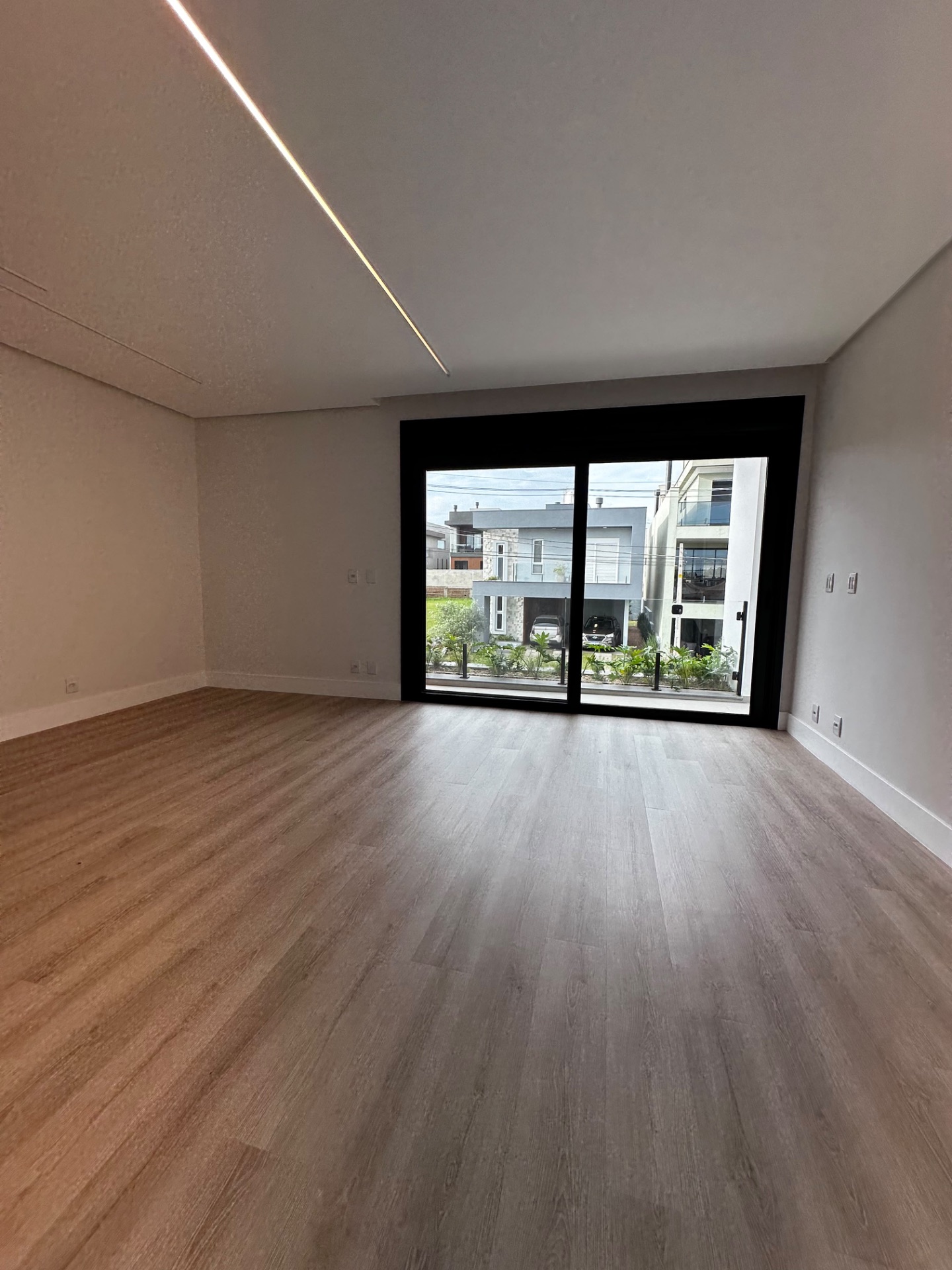 Casa 3 suítes · 250 m² · 4 vagas — foto 17