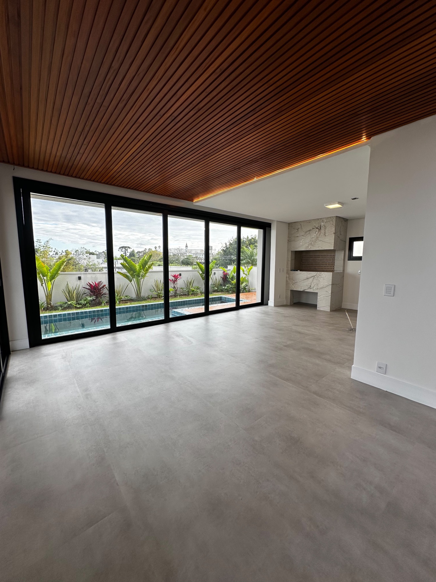 Casa 3 suítes · 250 m² · 4 vagas — foto 12