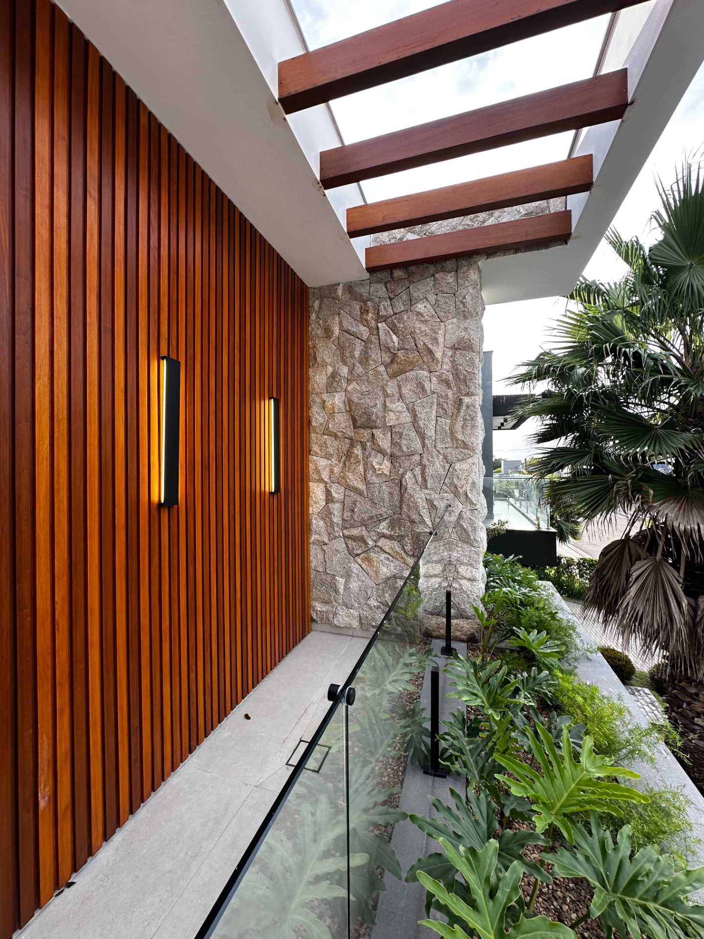 Casa 3 suítes · 250 m² · 4 vagas — foto 4