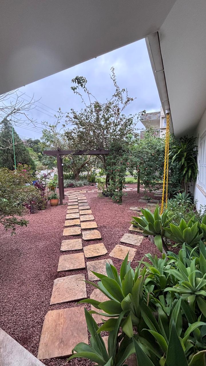 Casa 3 dormitórios · 196 m² — foto 6