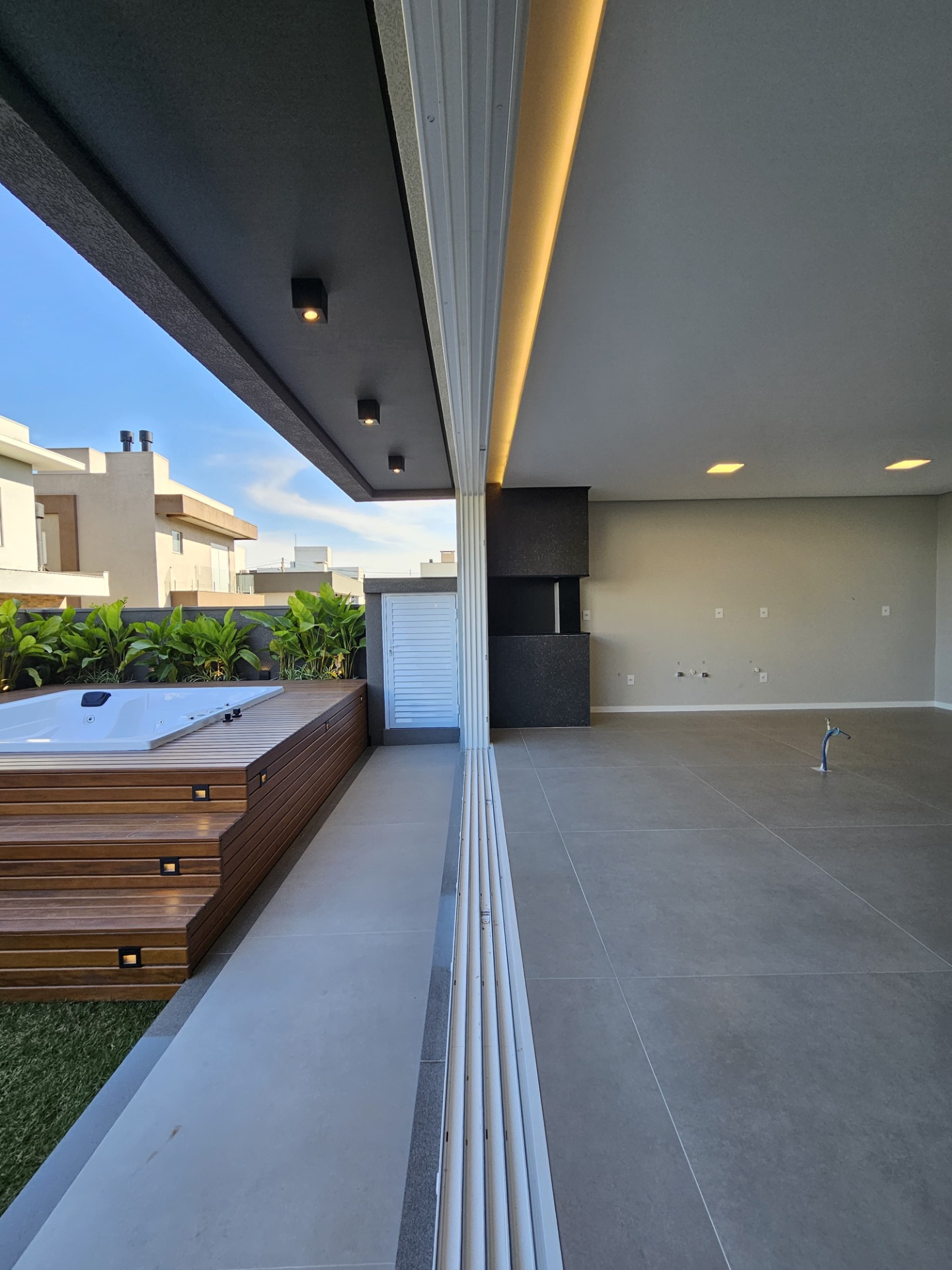 Casa 3 suítes · 253 m² — foto 6