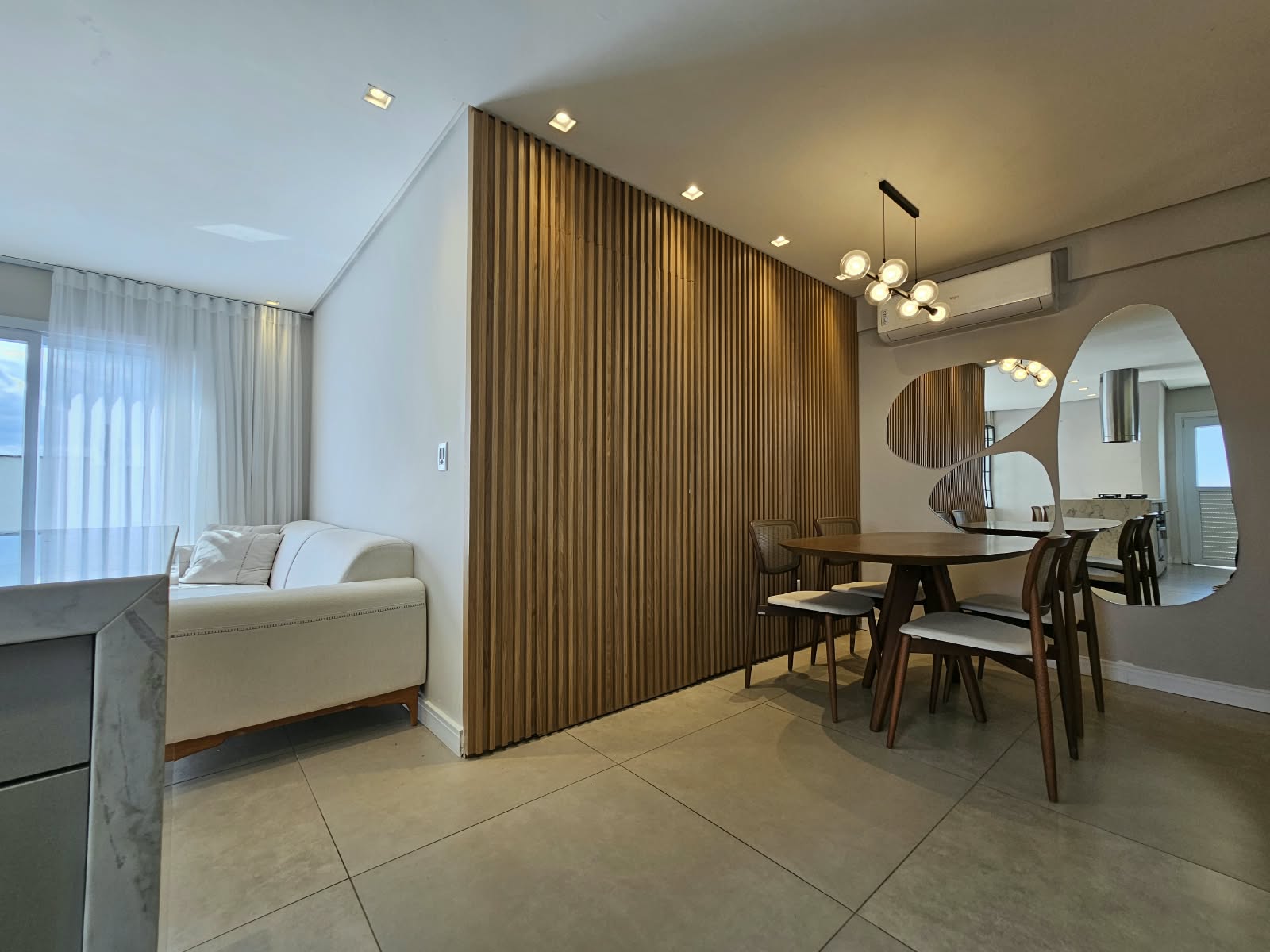 Cobertura 3 dormitórios · 85 m² — foto 2