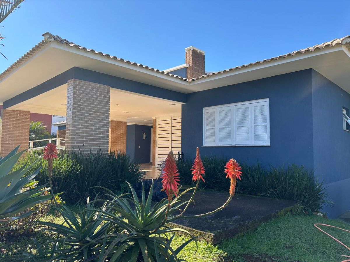 Casa com 4 quartos à Venda, Paragem dos Verdes Campos - Gravataí