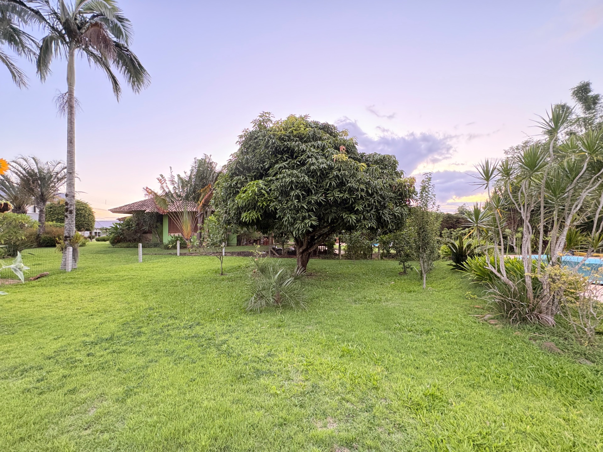 Casa 4 quartos - 237 m² — foto 53