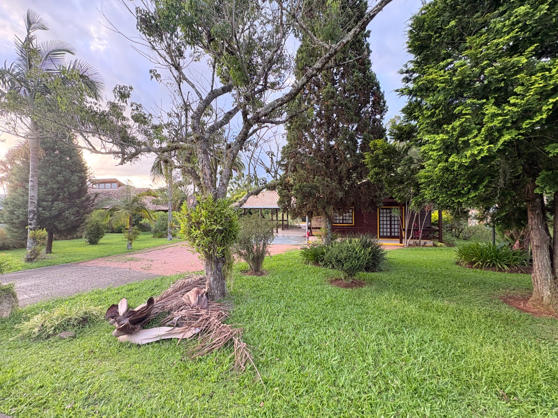 Casa 4 quartos - 237 m² — foto 3