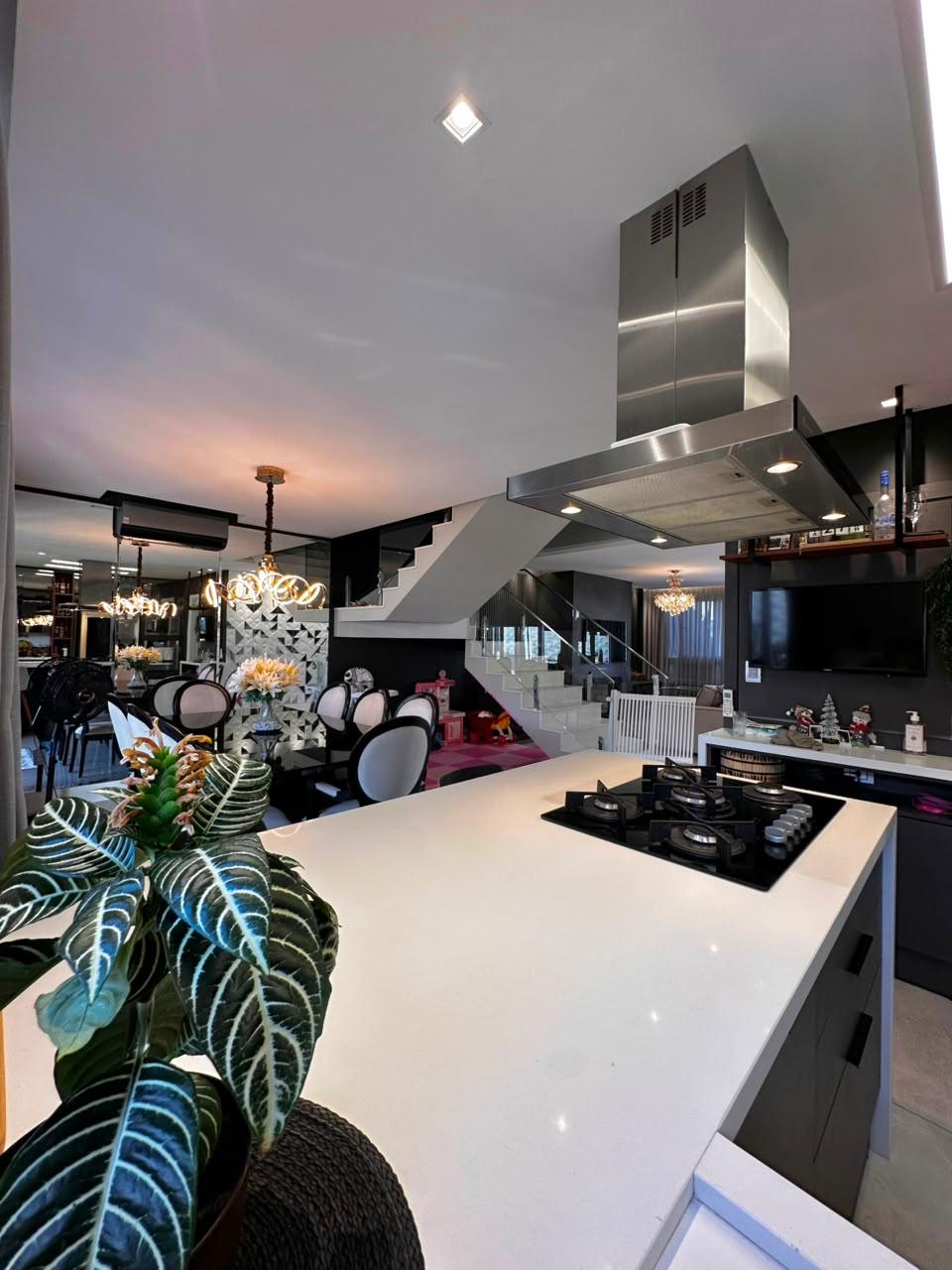Casa mobiliada · 3 suítes · 212 m² — foto 11