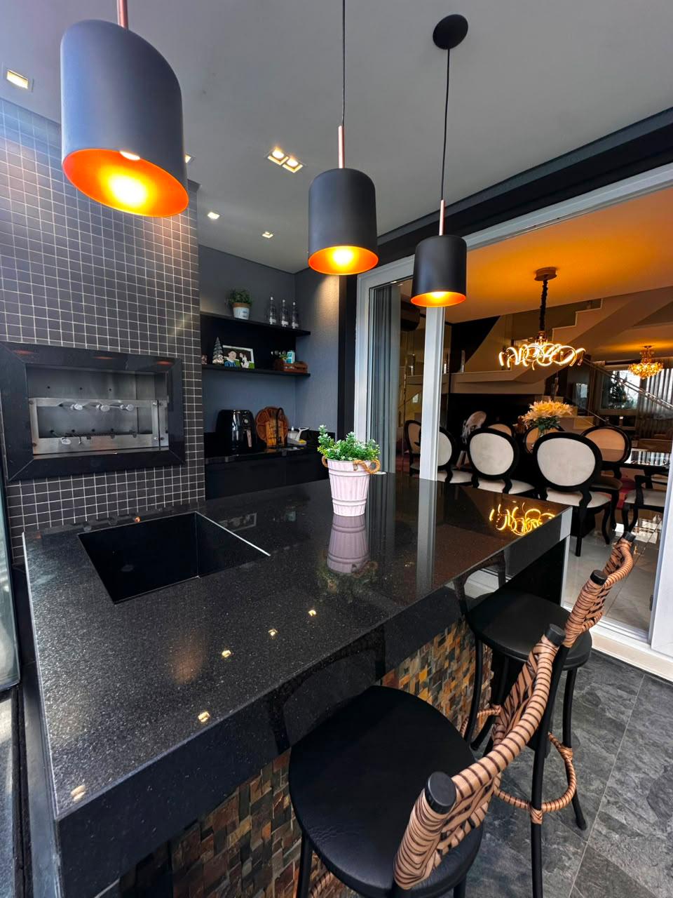 Casa mobiliada · 3 suítes · 212 m² — foto 19