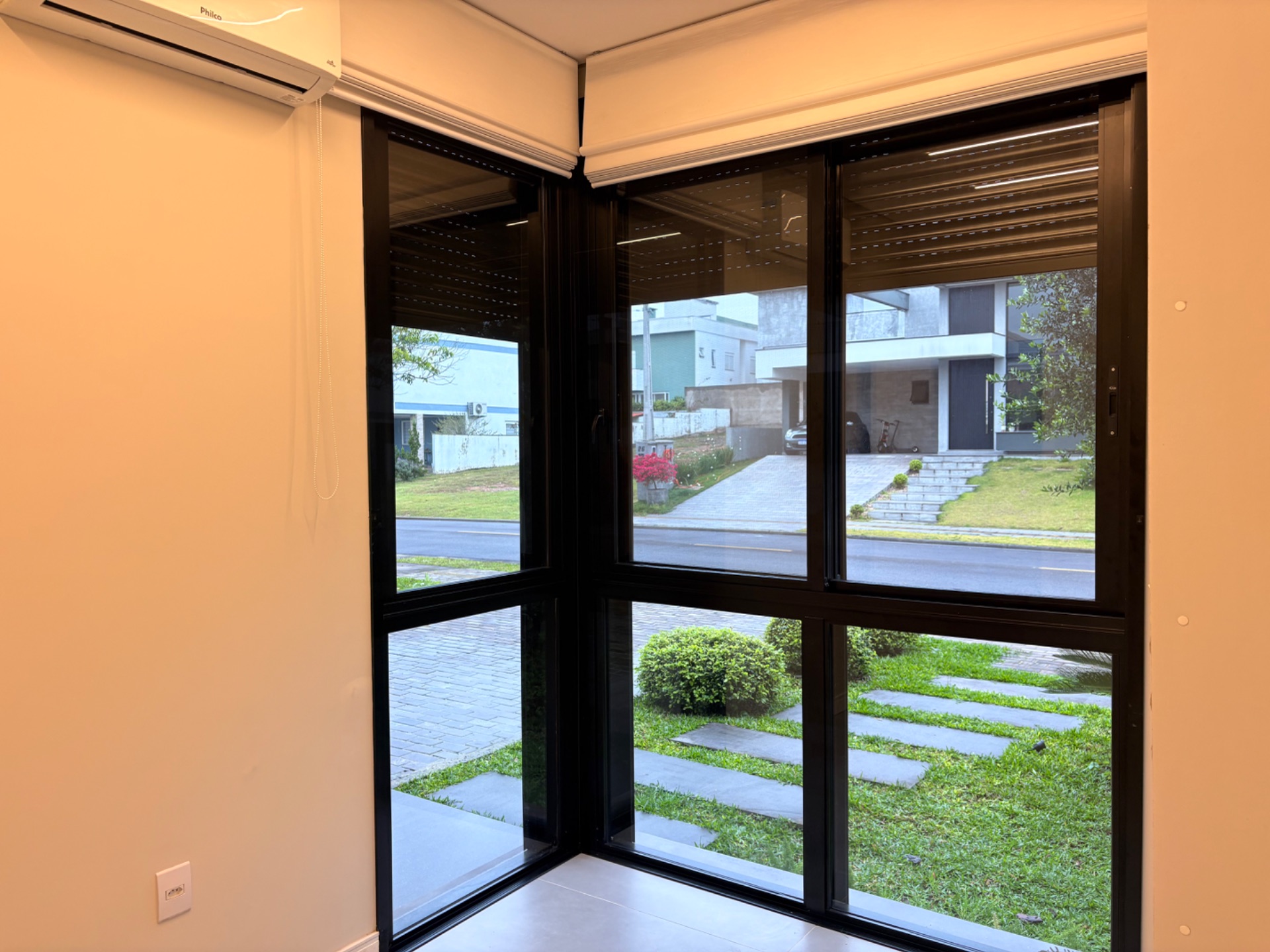 Casa mobiliada · 3 suítes · 232 m² — foto 8