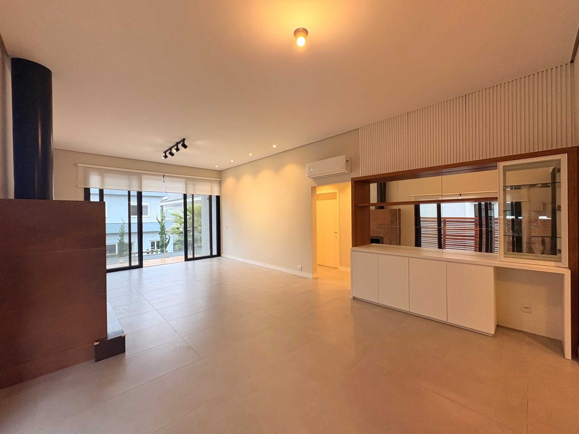 Casa mobiliada · 3 suítes · 232 m² — foto 23