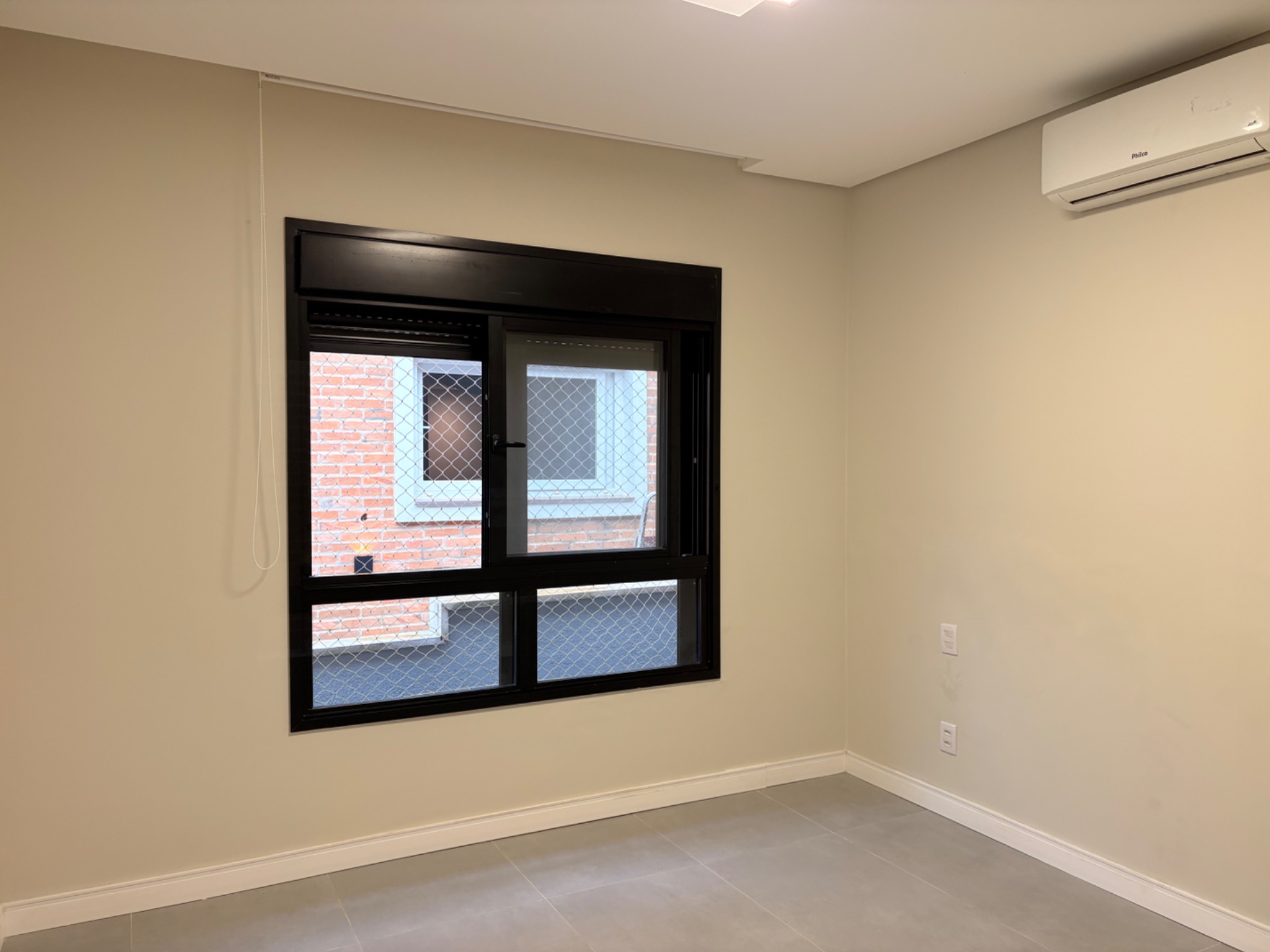 Casa mobiliada · 3 suítes · 232 m² — foto 32