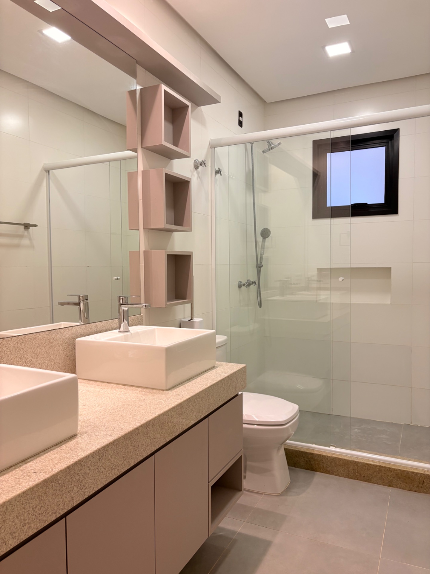 Casa mobiliada · 3 suítes · 232 m² — foto 40