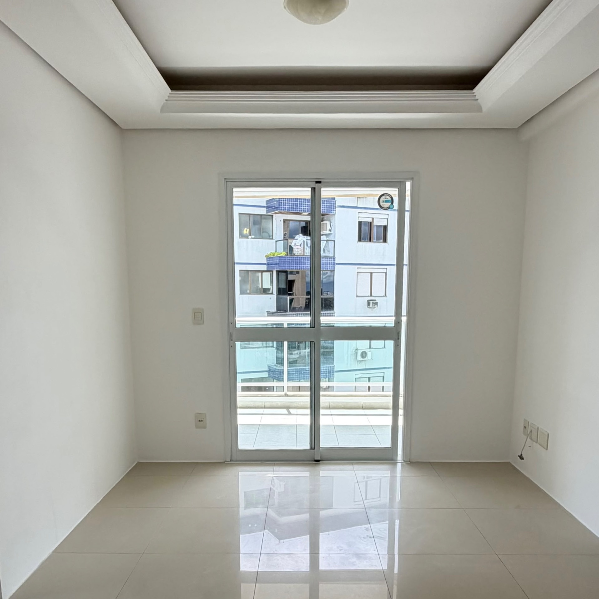 Apartamento 3 dormitórios · 92 m² — foto 3