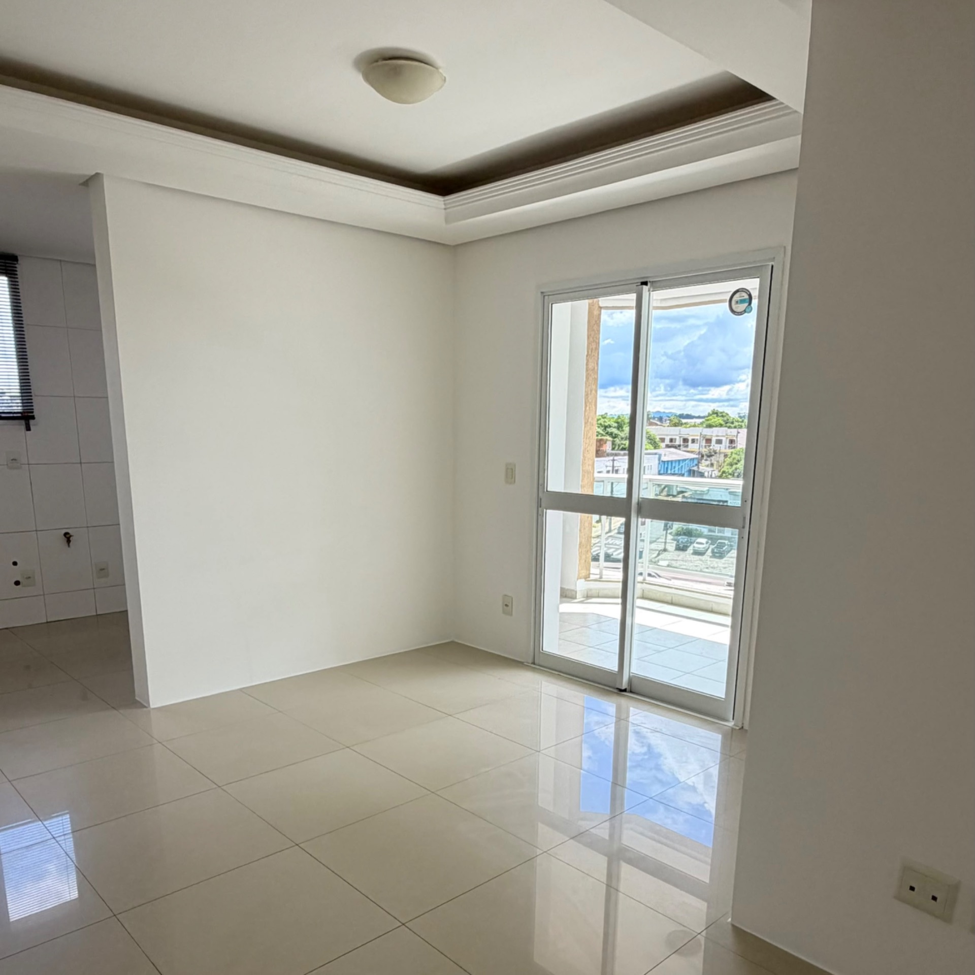 Apartamento 3 dormitórios · 92 m² — foto 2