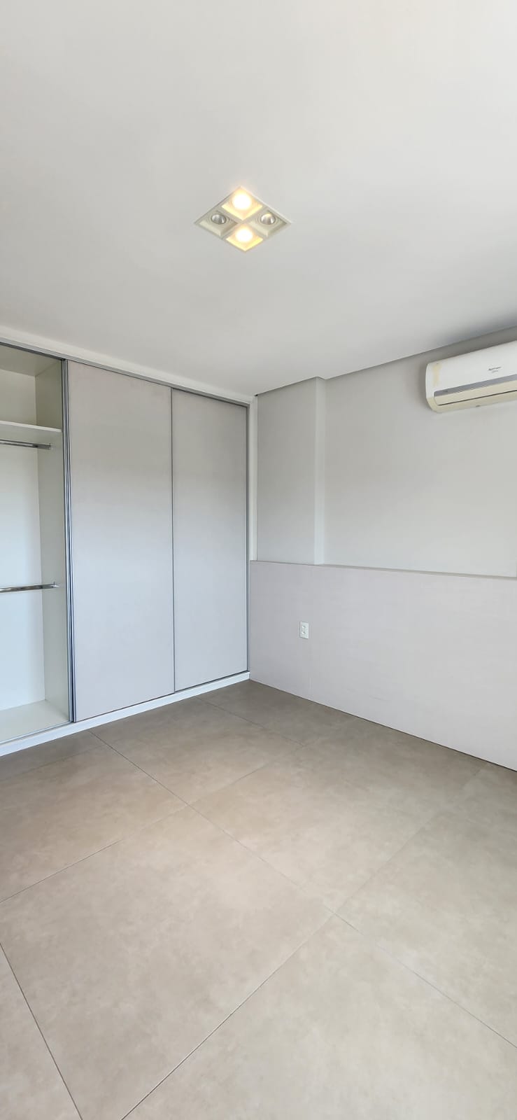 Apartamento 2 suítes · 84 m² — foto 8