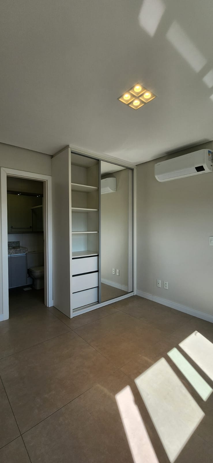 Apartamento 2 suítes · 84 m² — foto 9